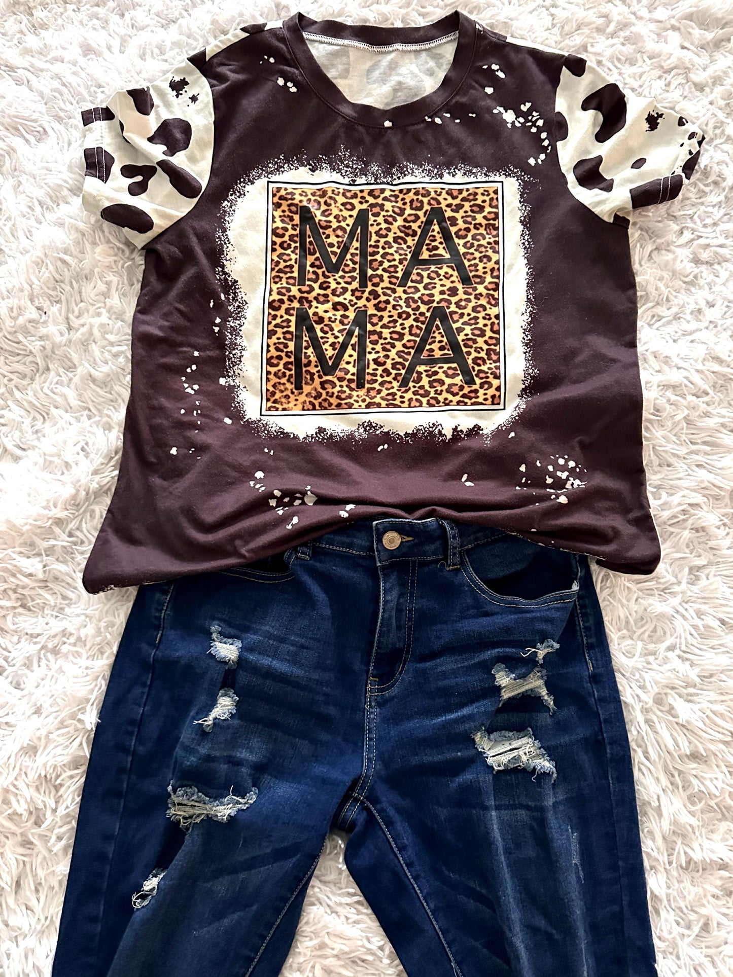 MAMA Leopard Graphic T-Shirt