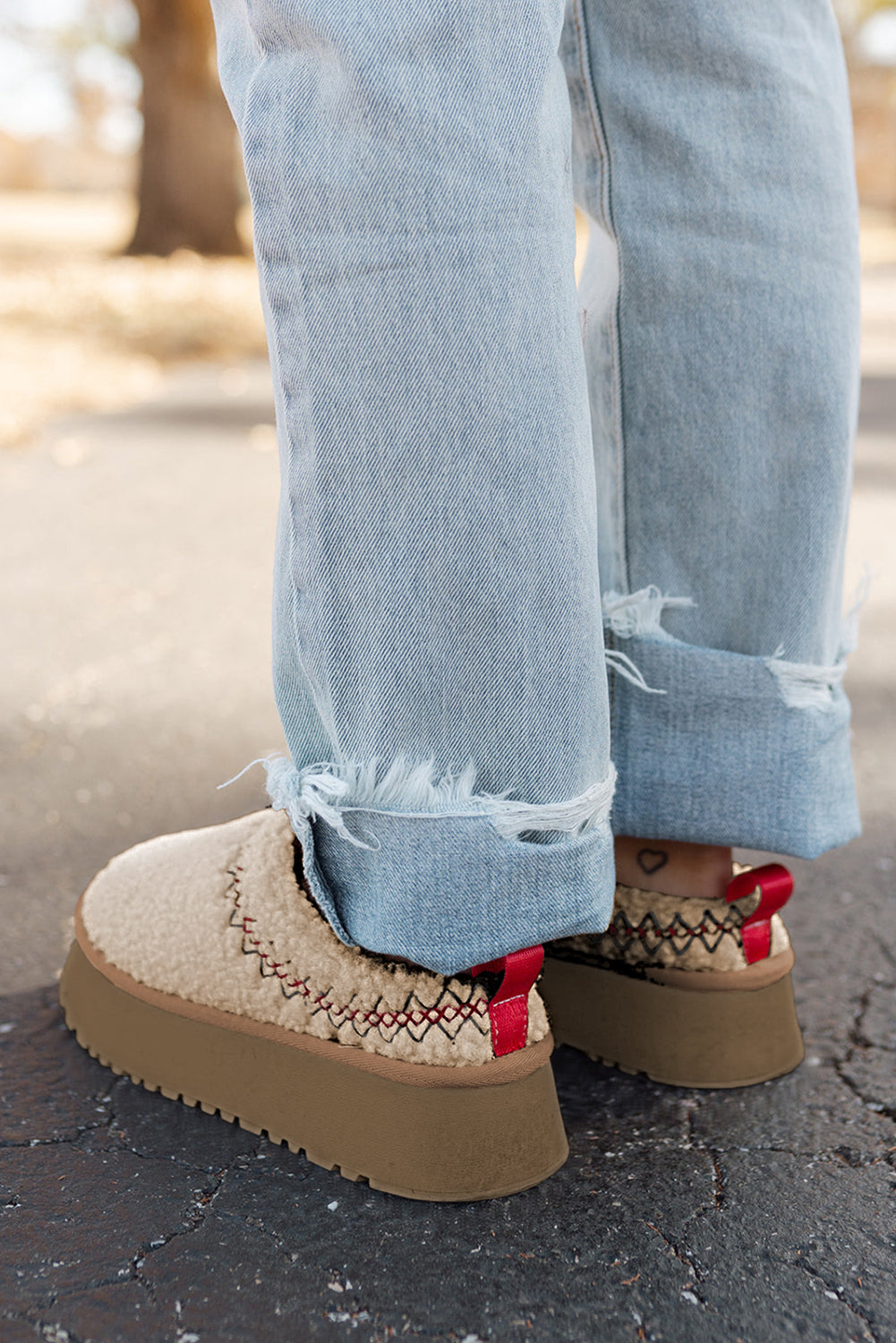 White Embroidered Sherpa Plush Thick Sole Winter Slippers