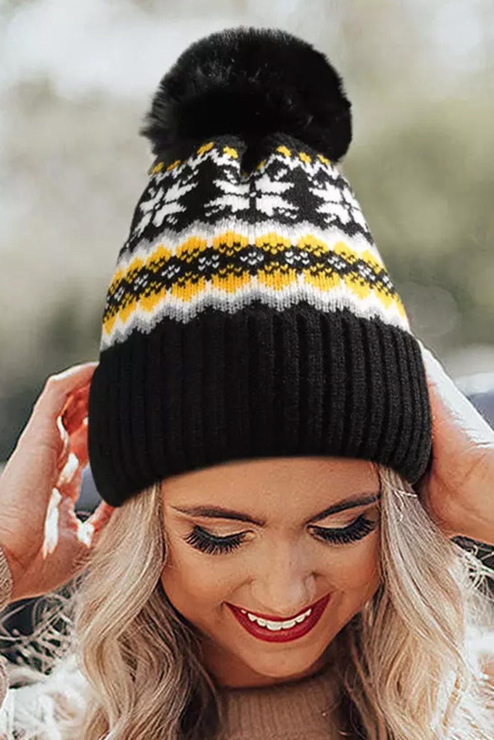 Winter Snowflake Black,Yellow, White Beanie